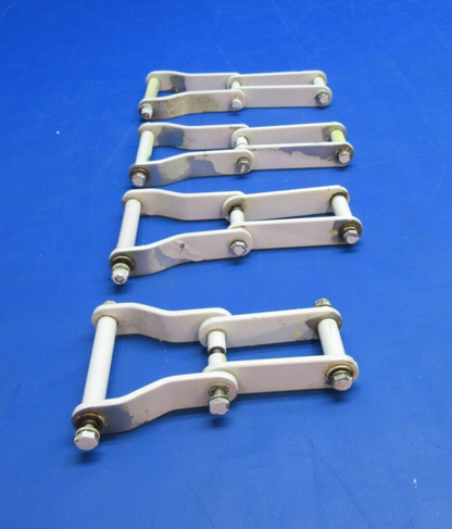 Cessna 310 / 310I LH Flap Scissors INBD & OTBD P/N 0862101-9 SET OF 4 (1023-744)