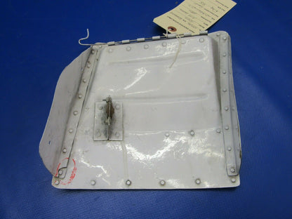 Cessna 210 / P210N Cowl Flap RH 1213261-217 (0421-630)