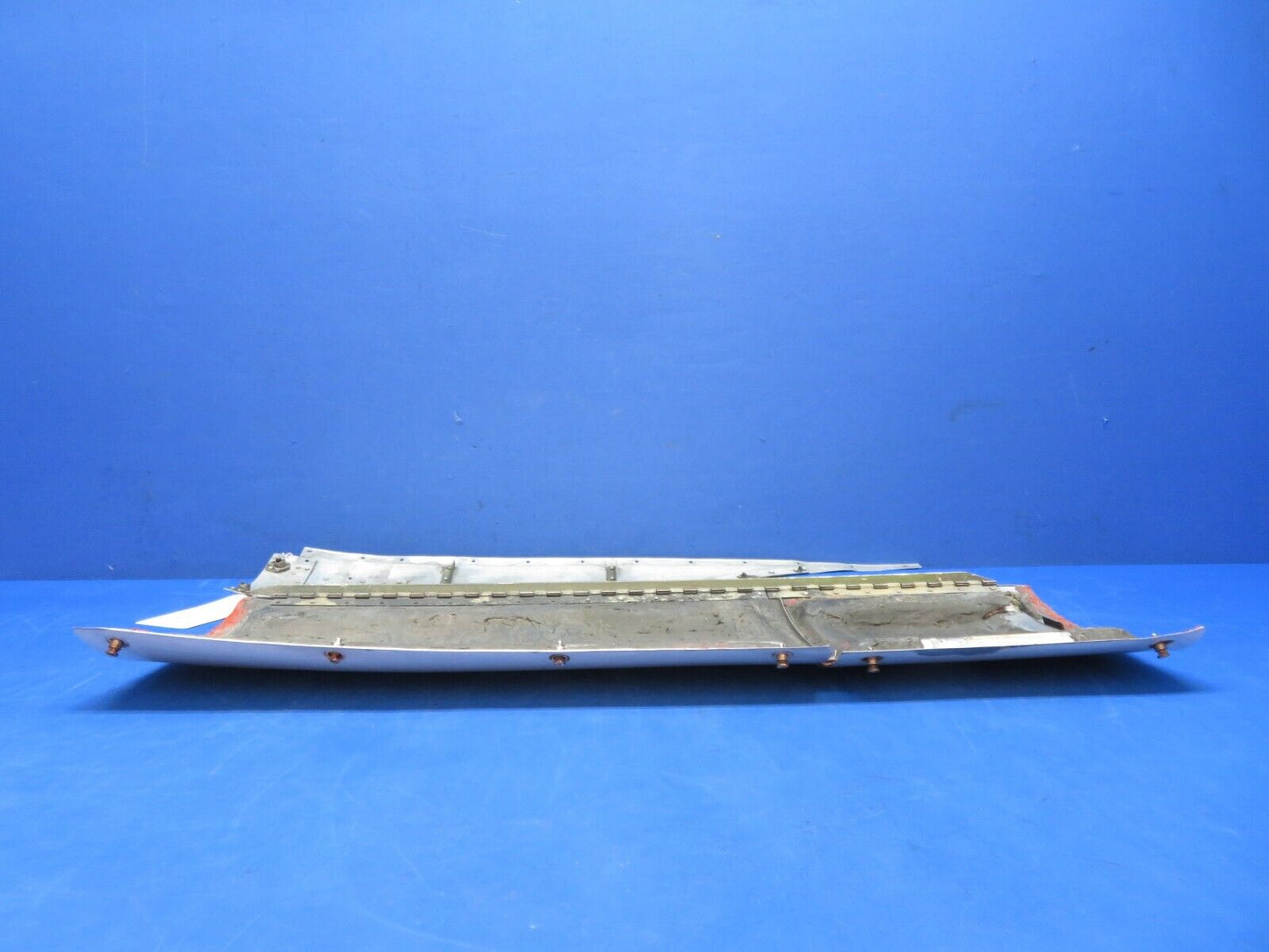 Cessna 310 / 310I Nacelle RH Inboard Door Assy P/N 0895000-11 (1023-160)