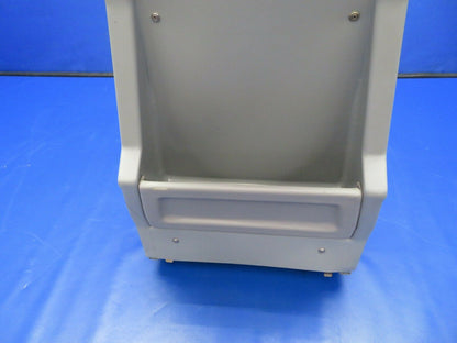 Piper PA-32R-300 Lance Seat Center Rear Facing Passenger P/N 37799-10 (0121-117)