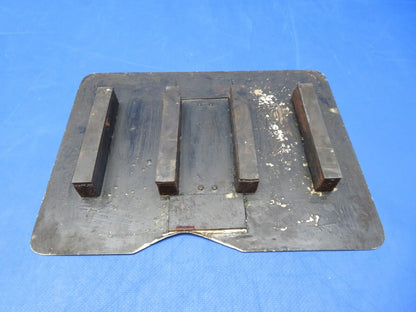 Cessna 310 / 310Q LH Wing Battery Box Assy w/ Lid P/N 0822011-1 (0823-778)