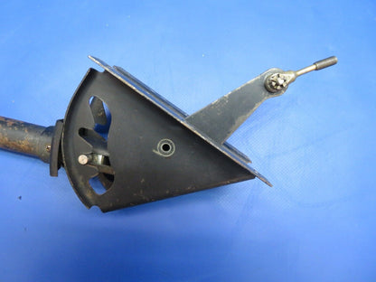 Piper PA-28R-200 Arrow Lever Handle Assy Flap Control P/N 67582-03 (1022-715)