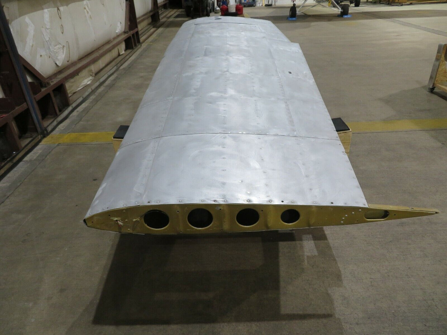 1970 Cessna 150L Left Hand Wing Structure P/N 0426005-91 (1120-358)