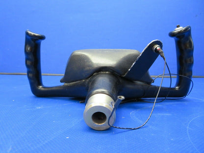 Cessna Cardinal 177RG Control Wheel w/ Push to Talk Switch 1767078-3 (0621-814)