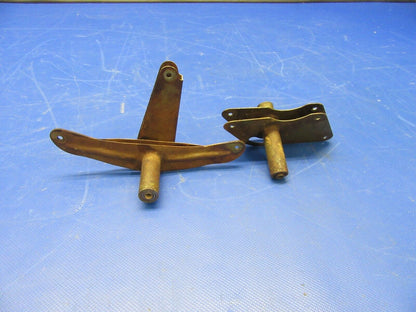 Cessna 172C Skyhawk Bellcrank Aileron & Bellcrank Flap LH P/N 0523223 (0821-392)