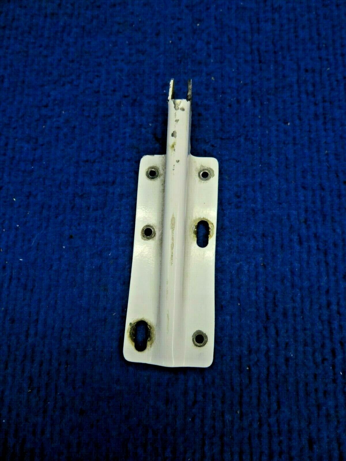 Piper Tomahawk PA-38-112 Door Hinge P/N 77510-02 (0422-314)