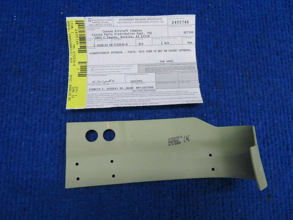 Cessna Doubler RH P/N 0752030-8 NOS w/ 8130 (0522-42)