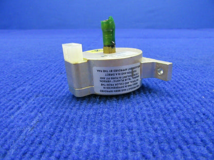 S-Tech Static Pressure Transducer P/N 01305-01 Cirrus SR-22 (1121-604)