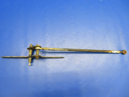 Piper Cherokee PA-28-140 Aileron Bellcrank LH P/N 62771-00 (1220-385)