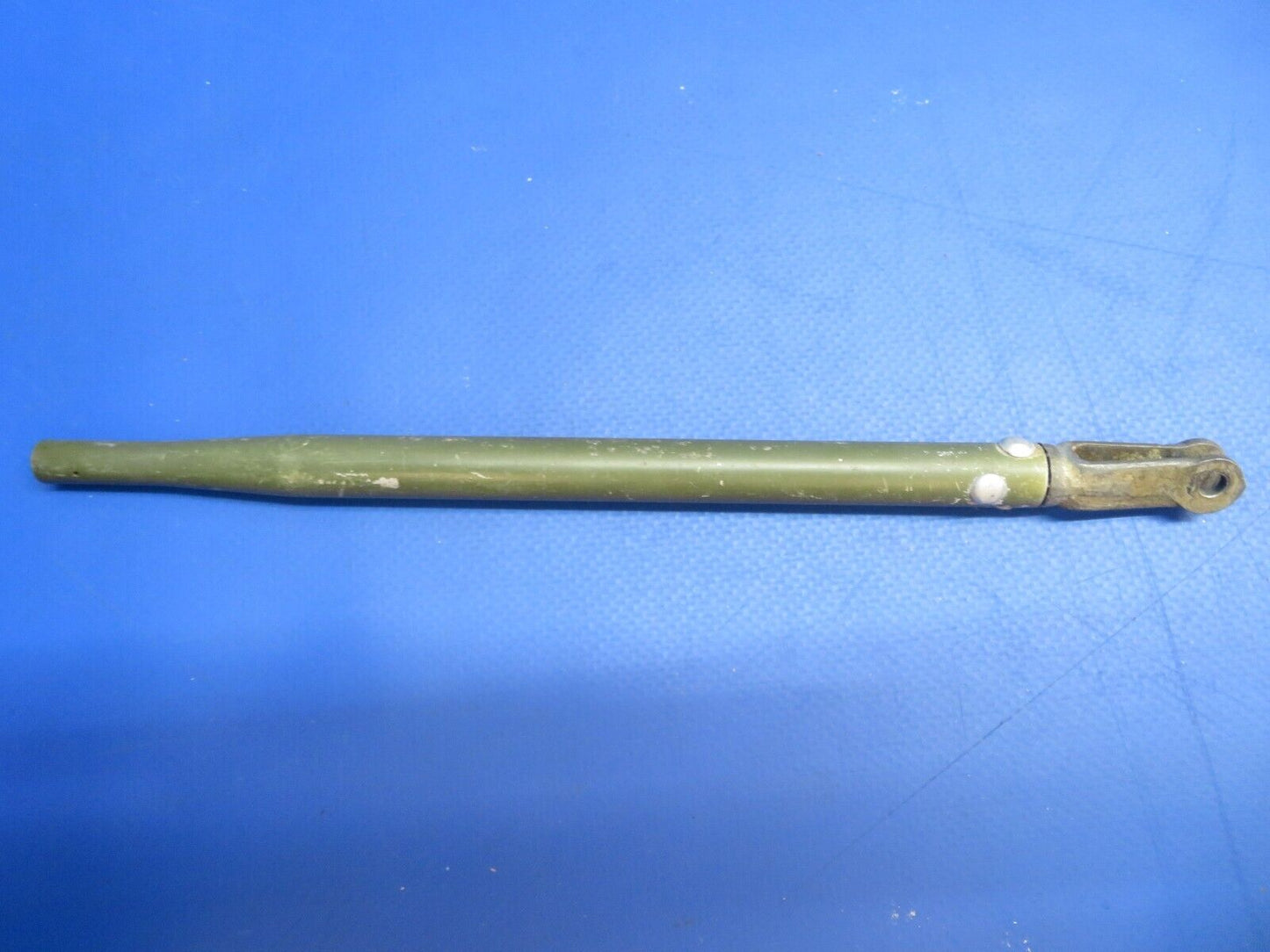 Cessna 310 Link Assy Nose Gear Door P/N 0813300-53 (1122-524)