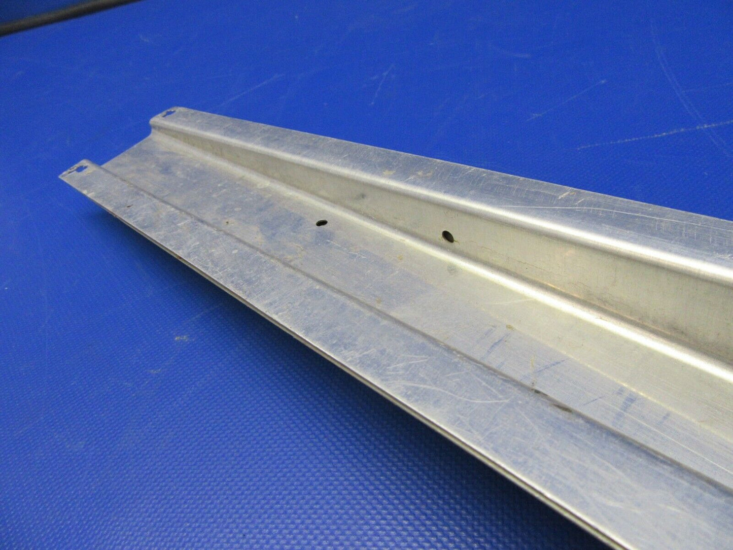 Cessna 210 / T210N Cabin Armrest & Trim RH Hand Rear Brown 1215140-18 (0321-534)