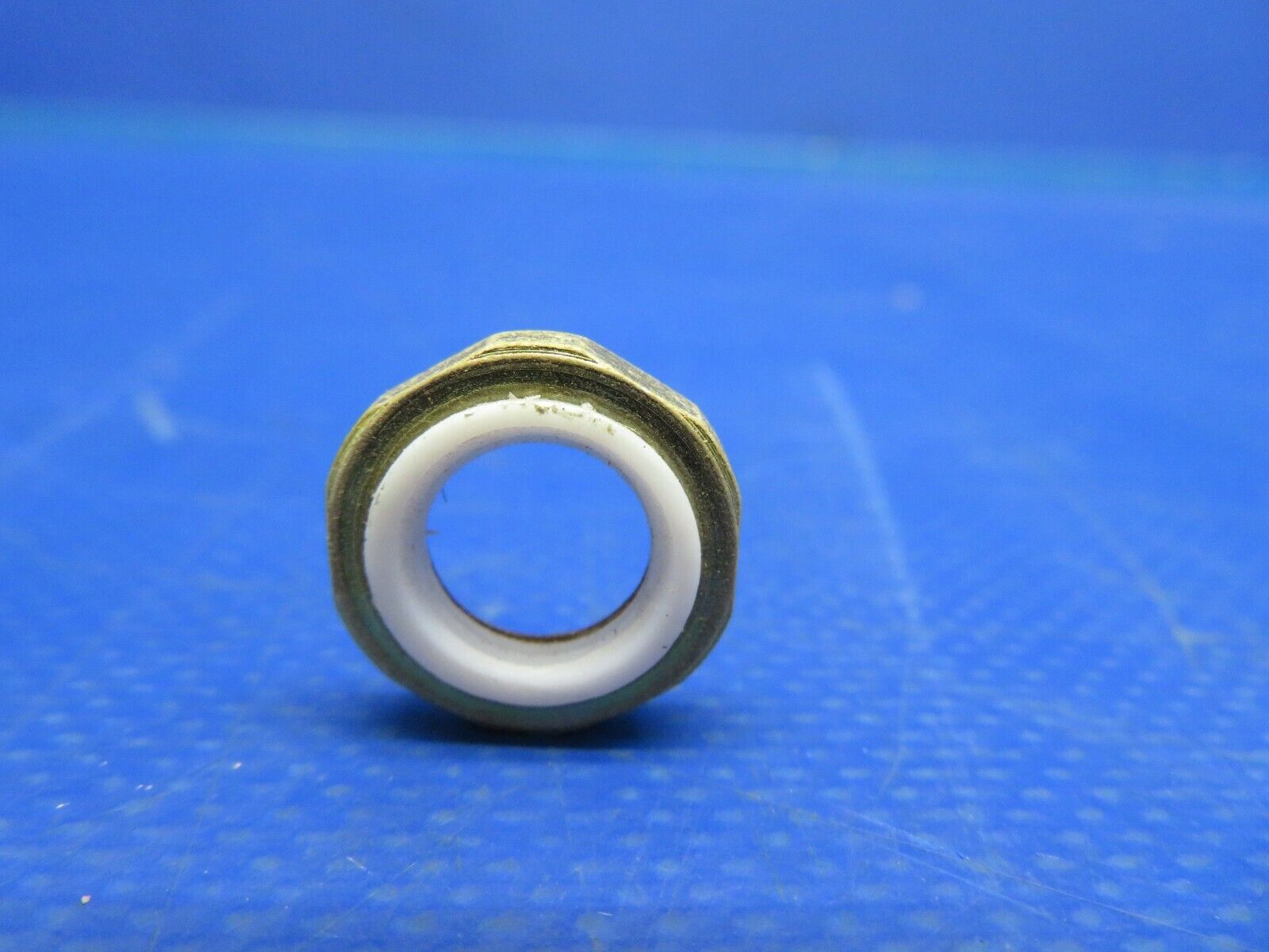 Piper Nut 1/8" True Seal Thread Sealing Nut P/N 477-677 NOS (0720-441)