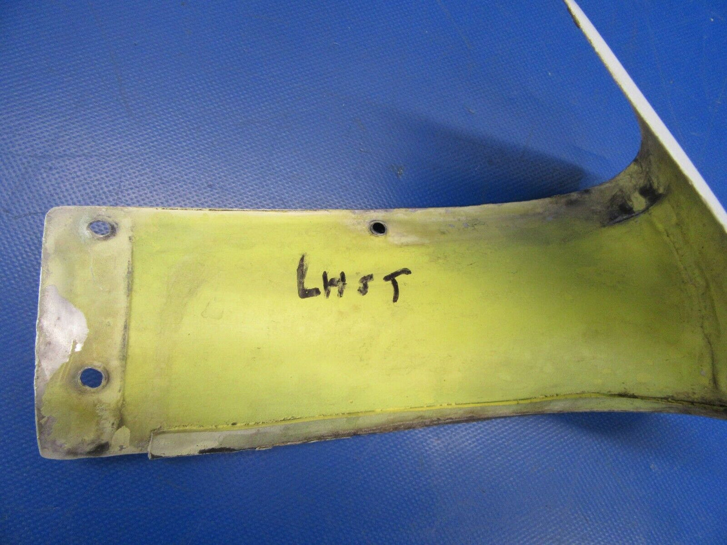 Cessna 310 / T310Q Fairing Assy FWD LH Wing Tip Fuel Tank 0823413-3 (0619-348)