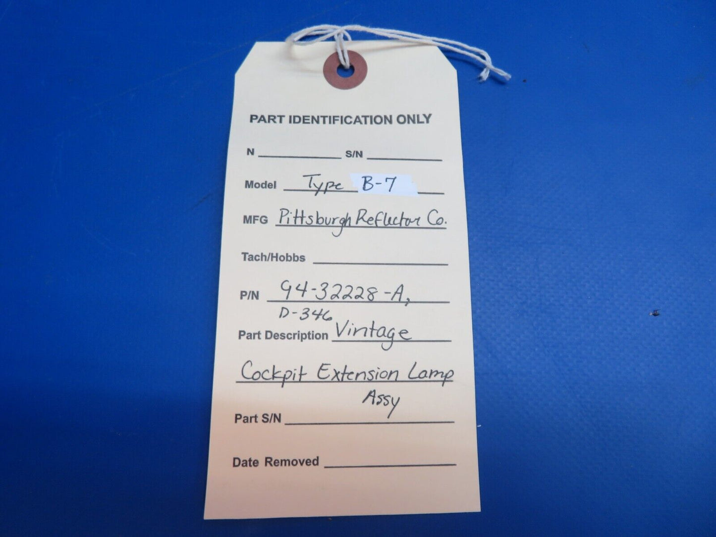 Pittsburgh Reflector Co. Type B-7 Cockpit Extension Lamp P/N D-346 (1022-744)