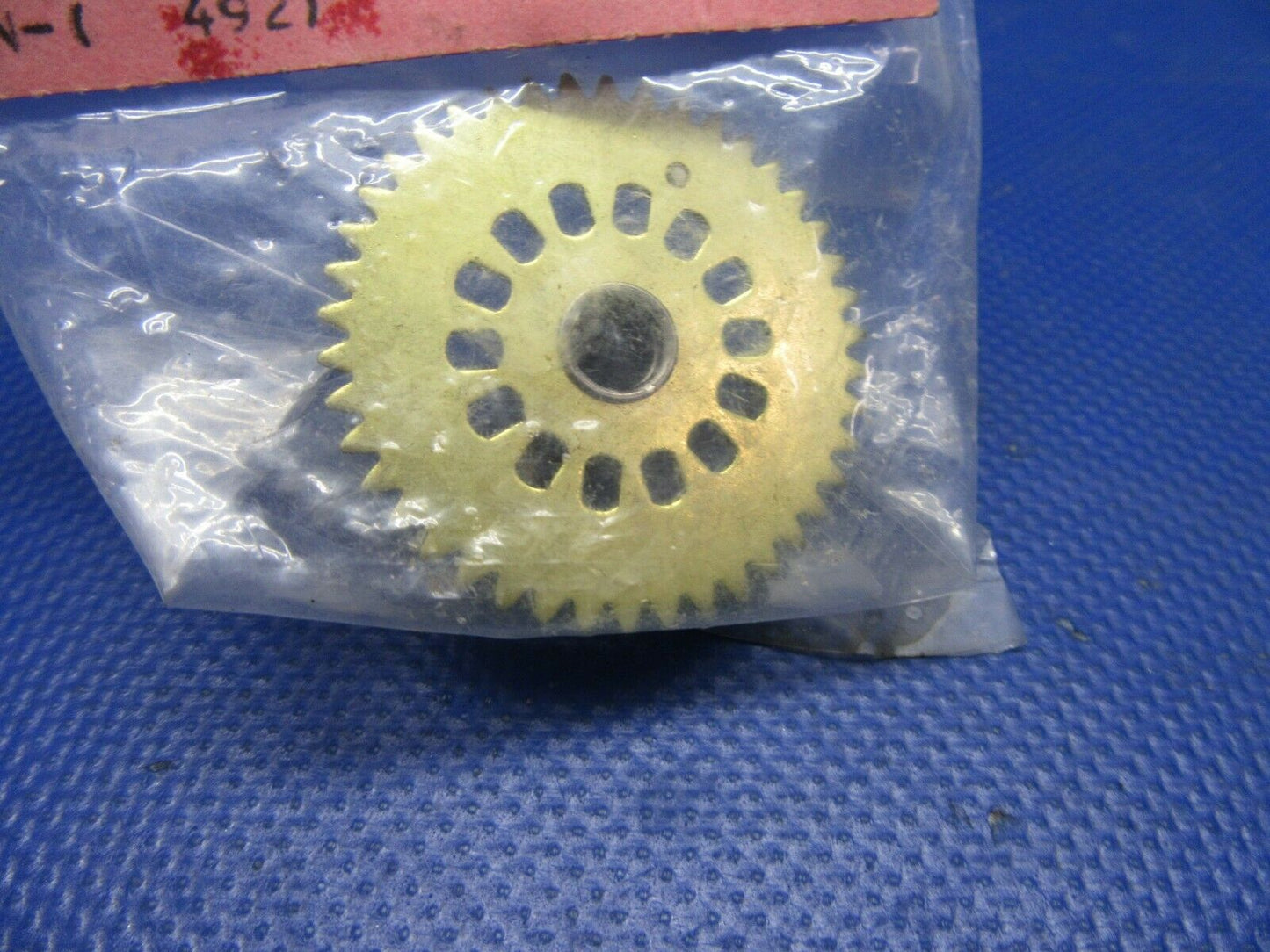 Honeywell Bendix King Gear NOS P/N 029-0096-003, 029-0096-03 (0921-557)