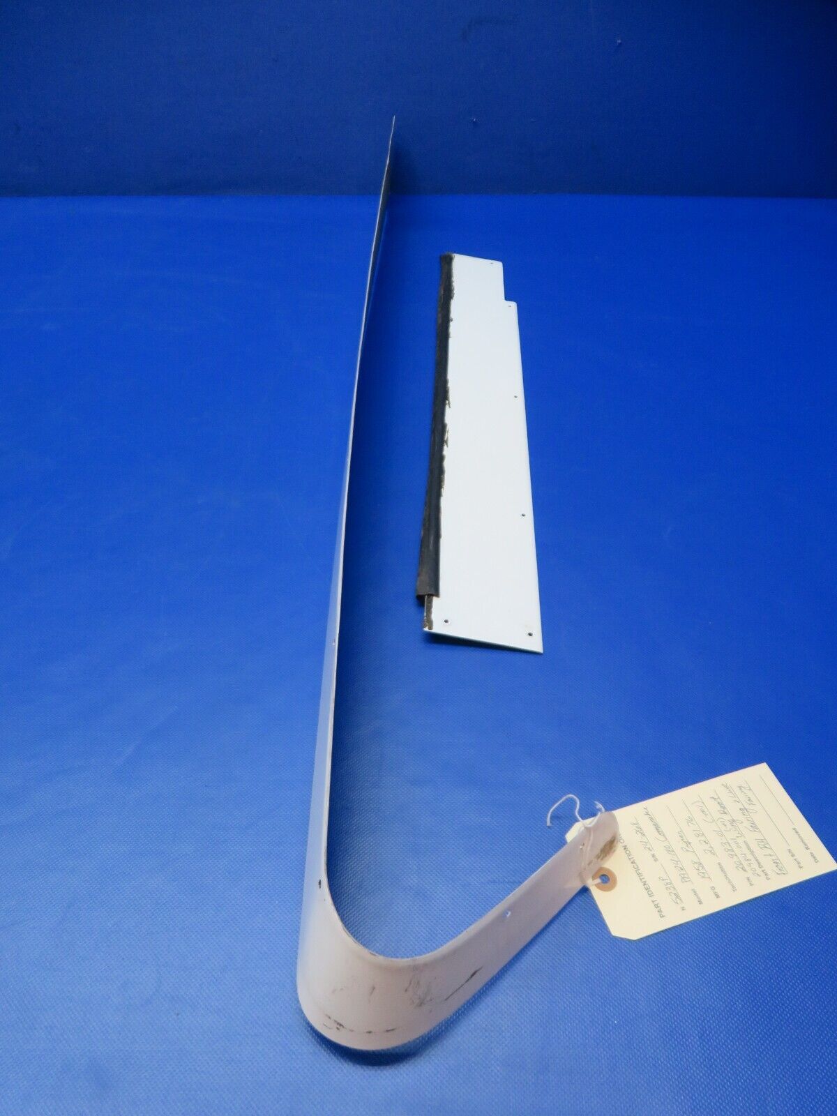 Piper PA-24-180 Wing Root Front LH Fairing & LWR Fairing P/N 20983-00 (1223-256)