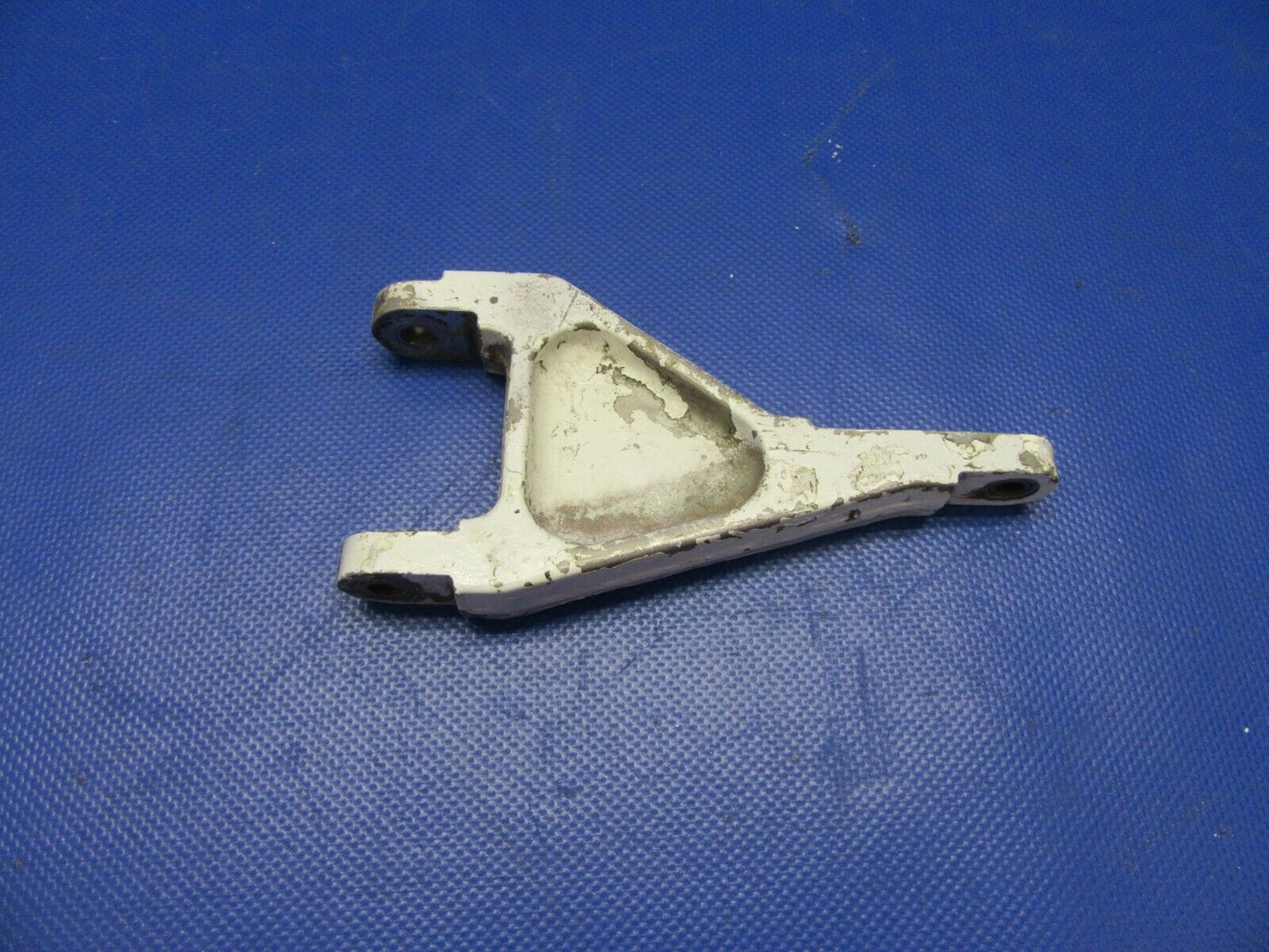 Piper PA-30 / PA-39 Torque Link P/N 20735-00, 20735-000 (1121-360)