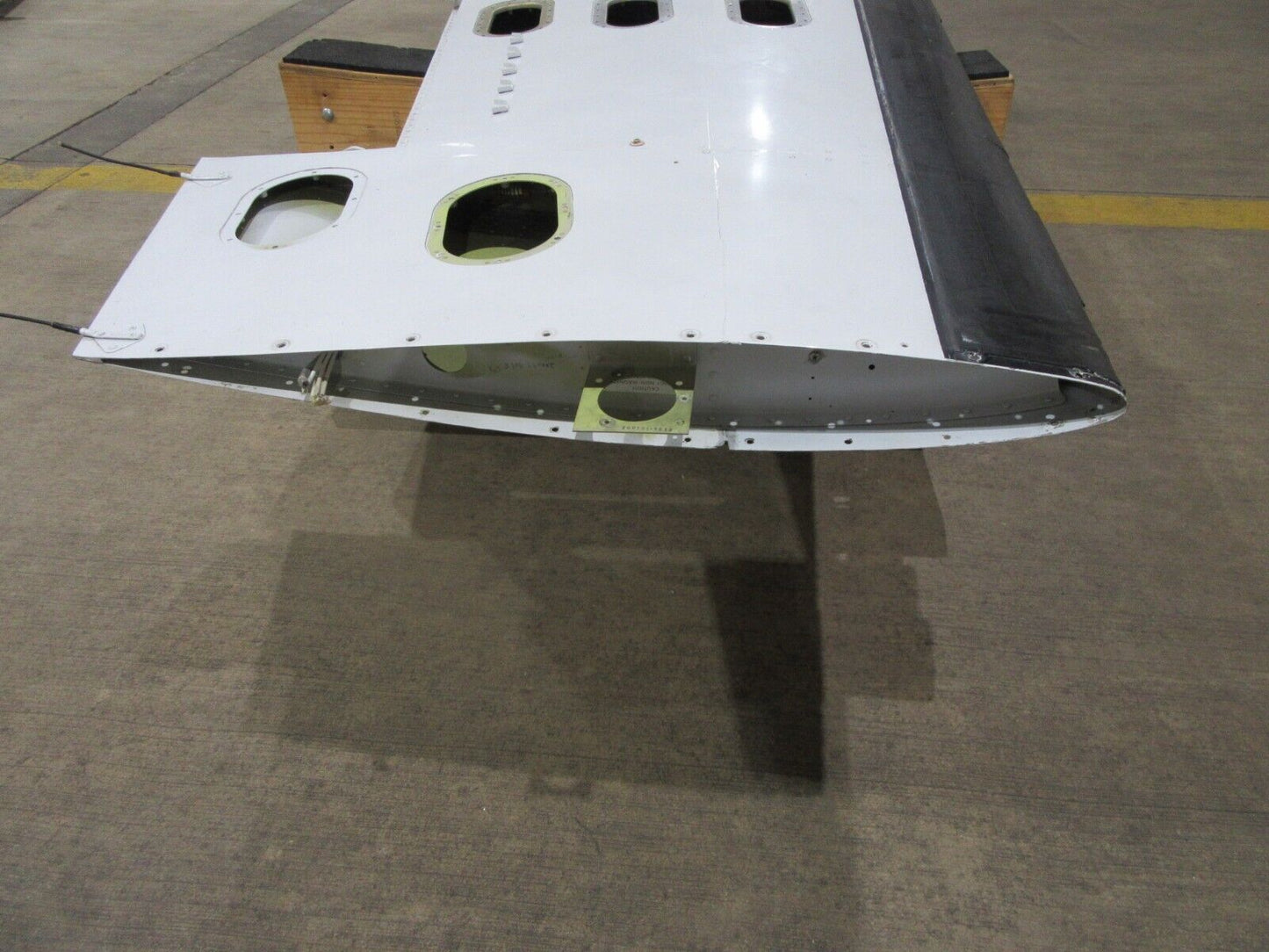 1981 Piper Aerostar PA-260-602P LH Wing P/N 20000-509 CORE (1122-100)