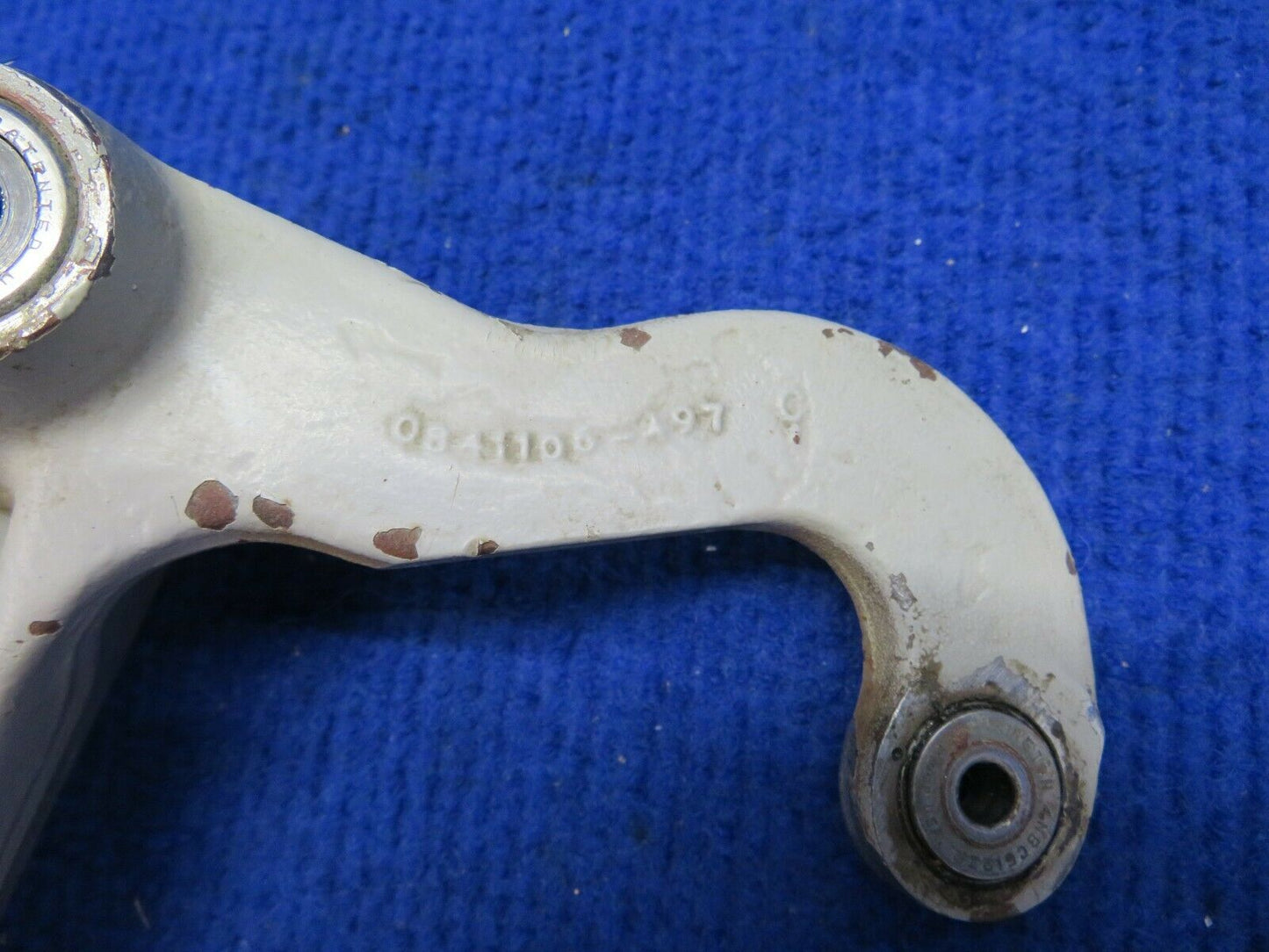 Cessna 310 Idler Bellcrank Assembly Main Gear LH P/N 0841106-1 (0422-430)