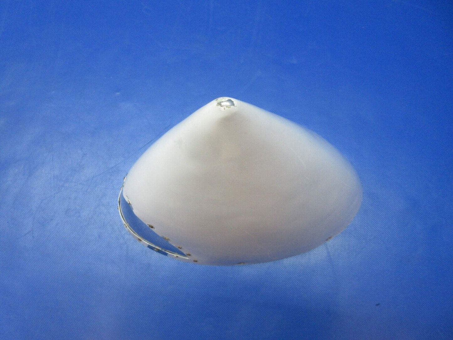 Cessna 401 / 401A RH Tip Tank Nose Cap Assy P/N 0823411-216 (0124-1413)