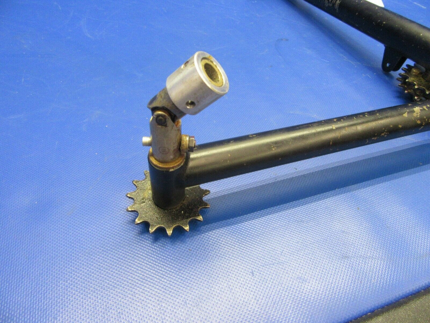 Piper PA-32RT Tee Bar Control Column P/N 62019-04, 62019-004 (0521-519)