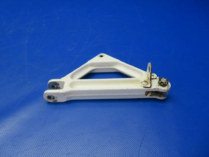 Piper PA-24-250 Comanche Link Main Gear Side Brace RH P/N 20767-000 (1121-107)
