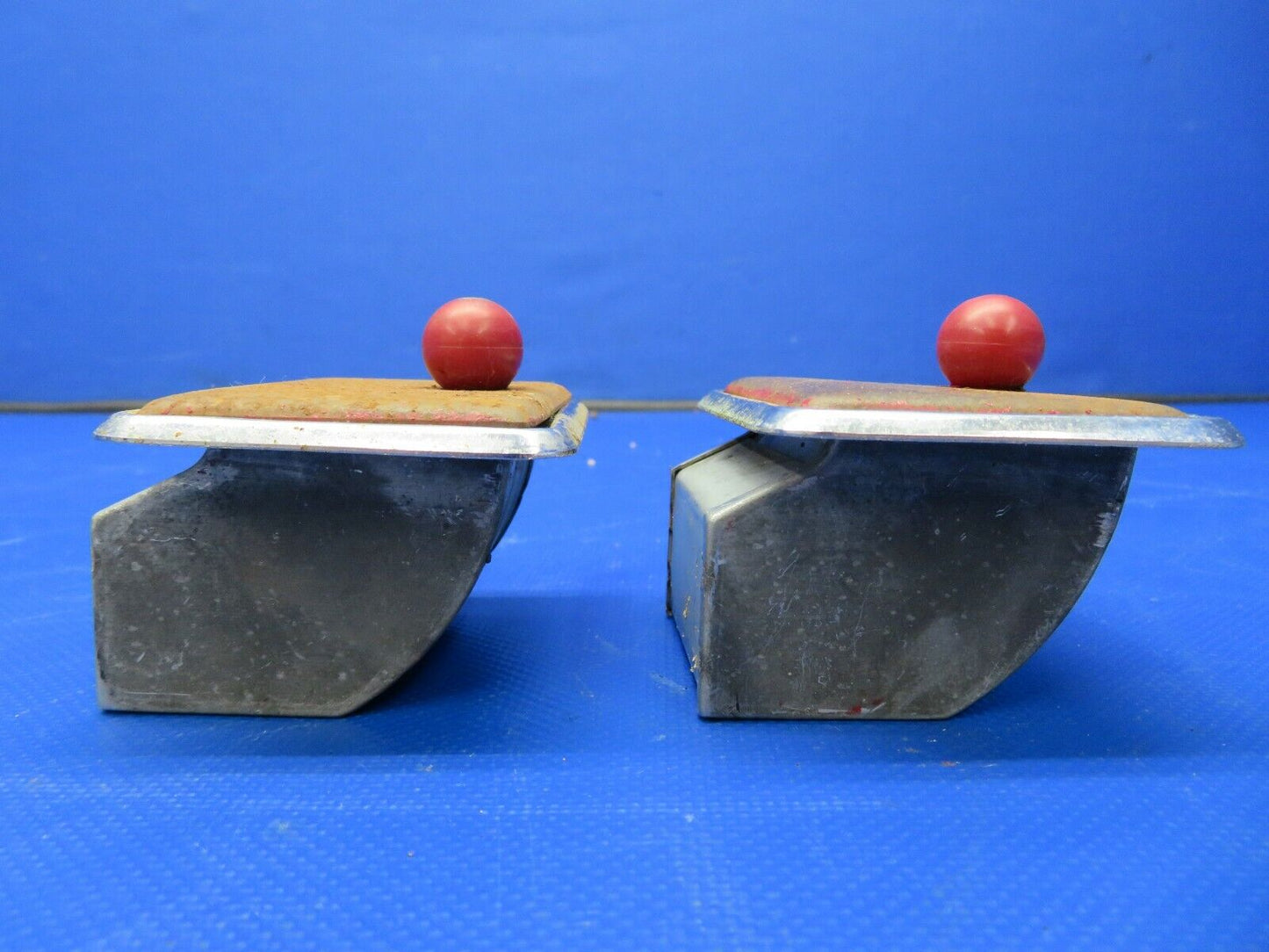 Piper PA-28-140 Ash Box / Tray  Pilot / Co-Pilot Seat 453-141 LOT OF 2 (0621-725