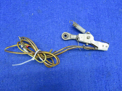 Cessna 310 / 310R Lock Assy LWR Side Brace LH P/N 0841110-3 (0422-40)
