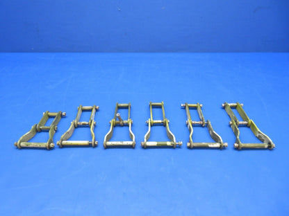 Cessna 310 / 310Q Flap Scissors INBD & OTBD Link P/N 0862101 LOT OF 6 (0923-308)