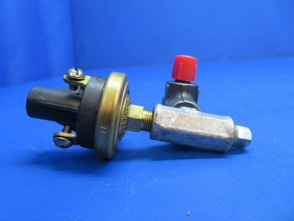 Piper PA-28R-201T Pressure Switch P/N 587-956 (1122-814)
