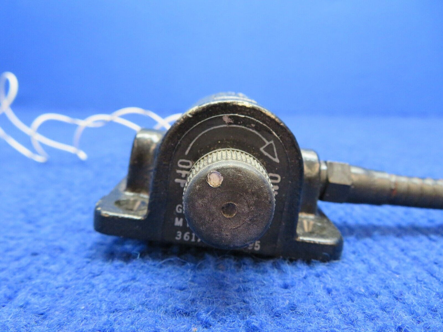 Grimes 28 Volt Cockpit Light P/N 36170-3R-1495 NOS (0822-507)