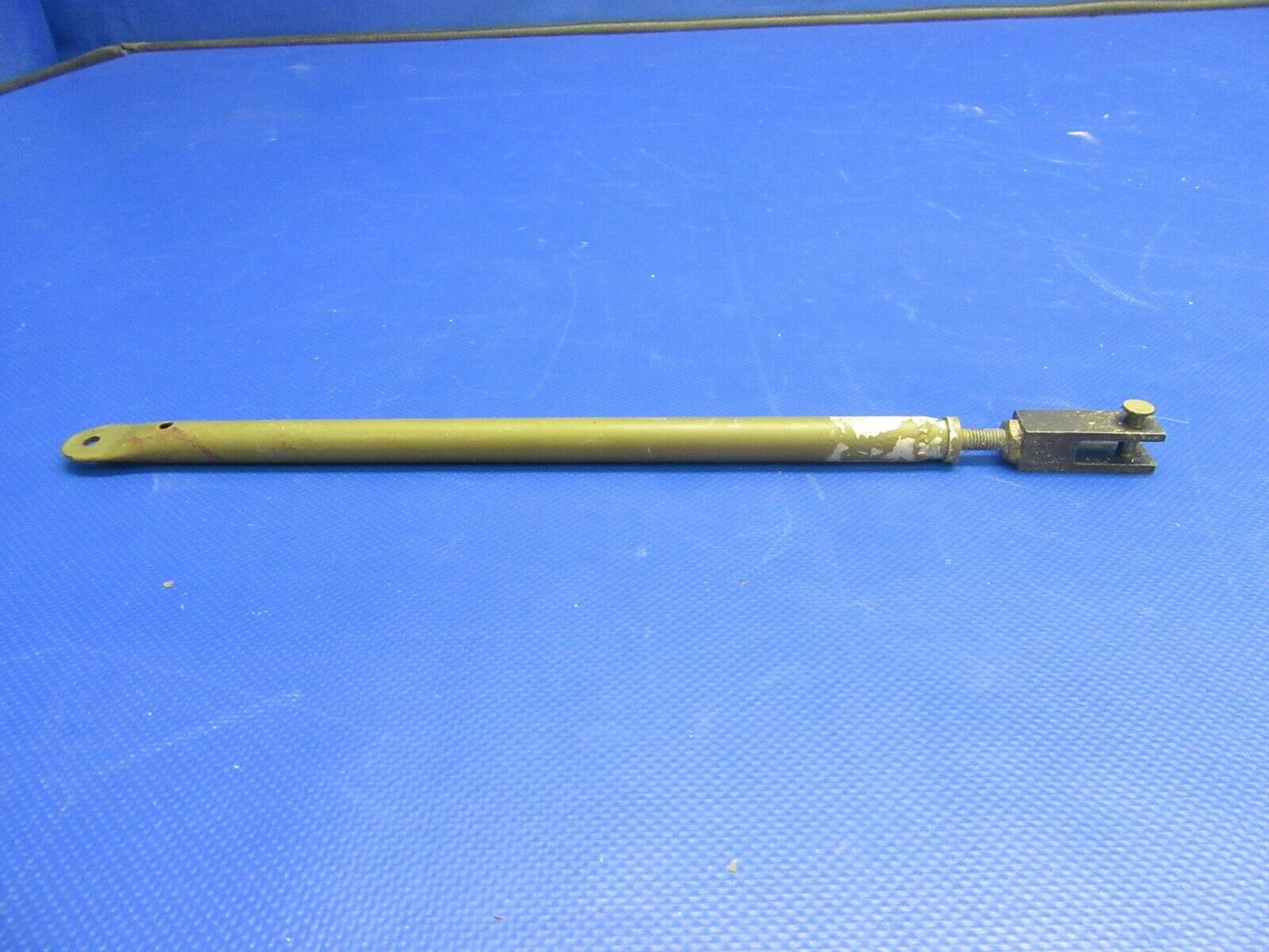 Cessna P210N Door Latch Tube FWD LWR 2117109-1 (0521-309)