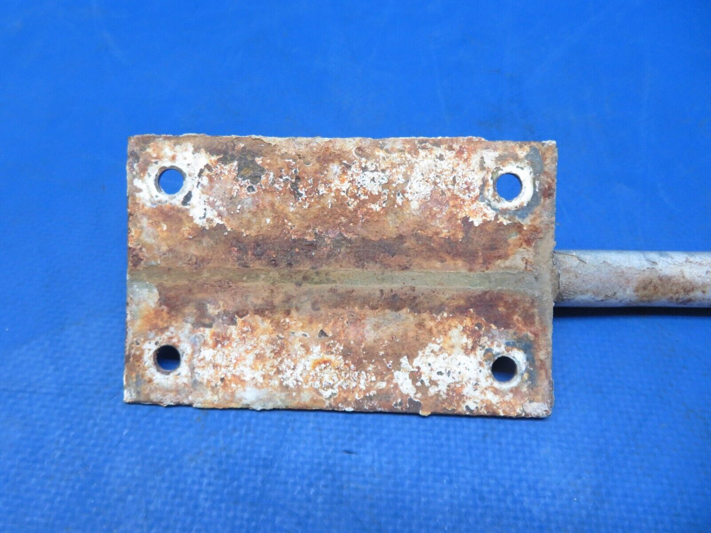 Piper PA-28-180 Stabilator Trim Arm Assy P/N 65248-00 (0723-702)
