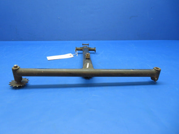Piper PA-28 Control Column Tee Bar P/N 62703-33 (0723-375)