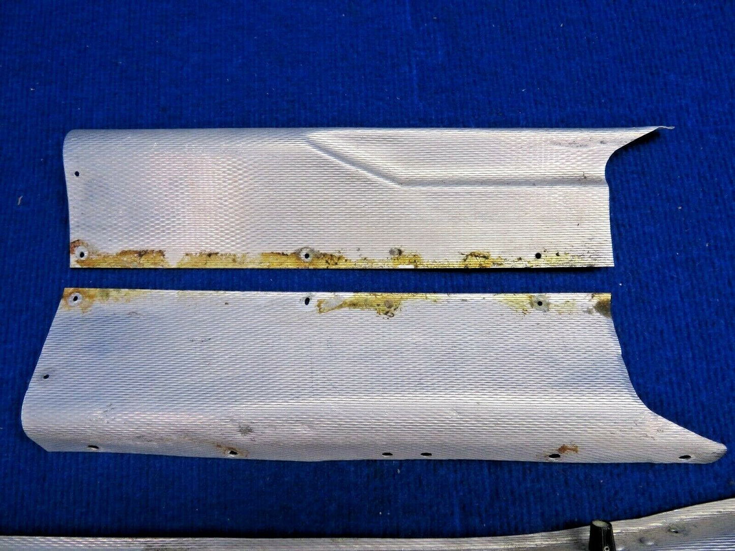 Piper PA-28R-201T Duct Assy Cabin Heat LH & RH Center & Rear 36511-02 (0222-847)