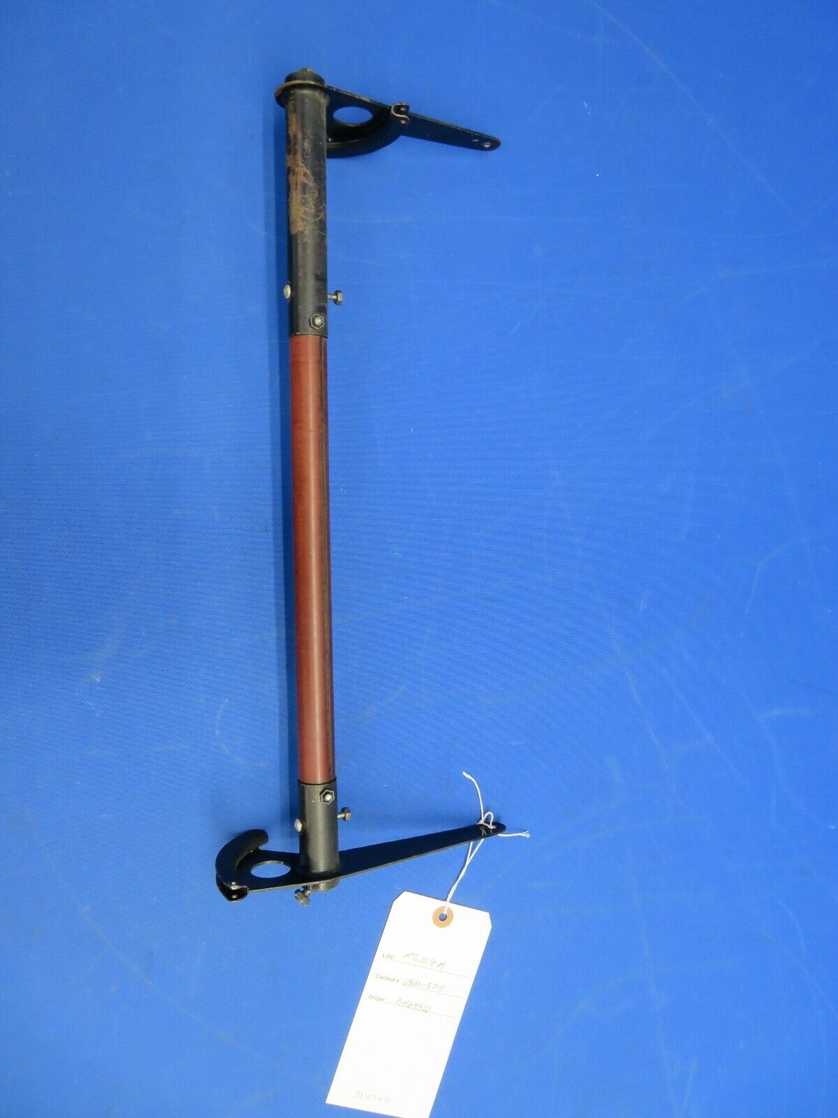 Cessna 210L Elevator Torque Tube & Bellcrank P/N 1260430-1 (0820-574)