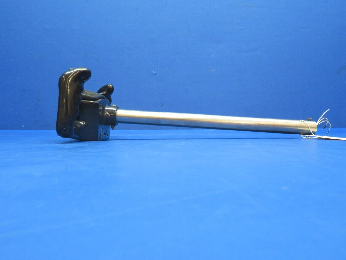 Cessna 310 / 310Q RH Co-Pilot Control Wheel / Yoke Assy P/N 5261001-6 (0823-651)