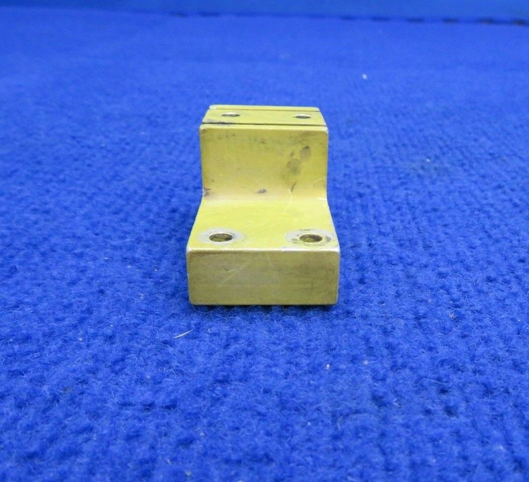 Beech 58 Baron Throttle Cable Blocks (0422-801)