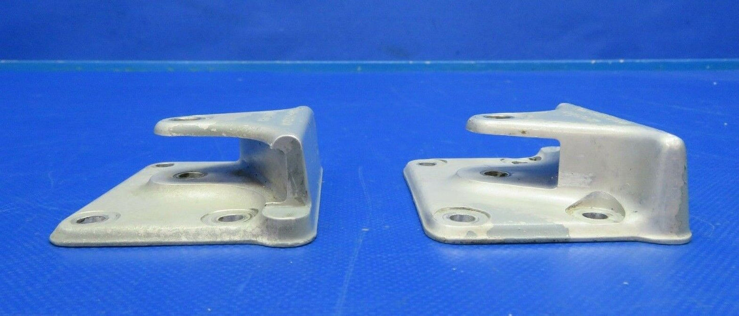 Cessna 310 Nose Wheel Bracket Block LH & RH 0842105-498, 0842105-497 (0520-358)