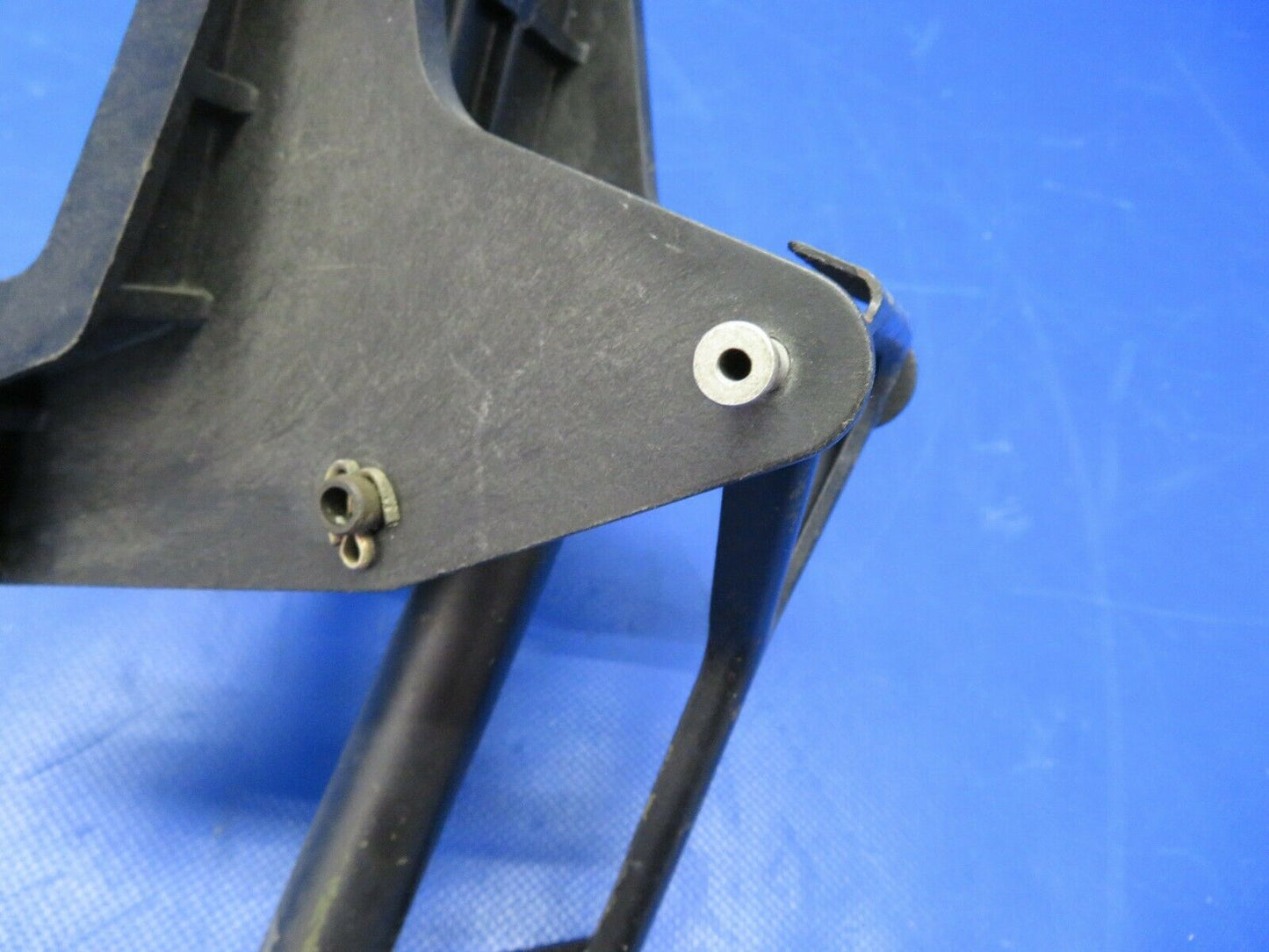 Cessna 210 / T210N Rudder Pedal Assy w/ Link P/N 0413578-1 (0921-136)
