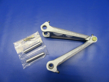 1956 Beech 35 Upper & Lower Torque Knee Assy 45-815011-6, 45-815015-6 (1120-226)