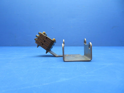 Cessna 310 / 310Q Rapco De-Ice Brush Block P/N RA1543-6 (0923-314)