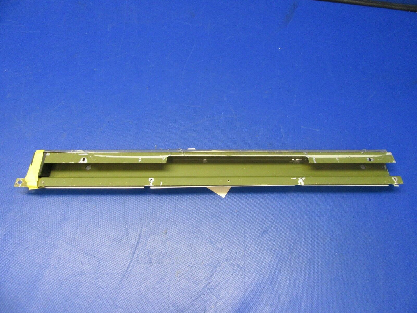 Cessna 210 / P210N Door Armrest & Trim RH 2115009-2 (0421-648)