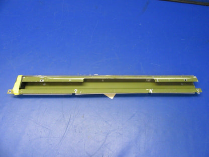 Cessna 210 / P210N Door Armrest & Trim RH 2115009-2 (0421-648)