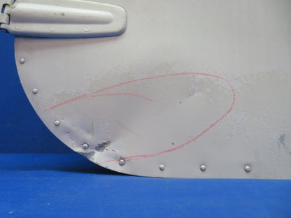Cessna 182D / 182 LH Cabin Door Assy w/ Latch & Hinges P/N 0711023-69 (0923-580)