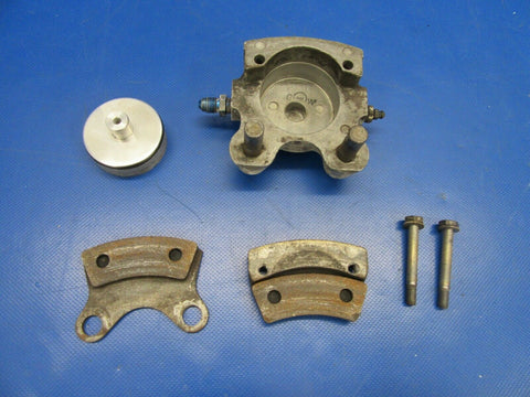 Beech Sierra B-24R Cylinder Assy Brake 061-14200, 30-79, 30-79A (0719-303)