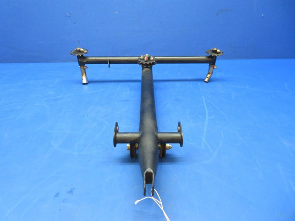 Piper Cherokee PA-28-140 Control Column Assy P/N 62019-03 (0823-430)