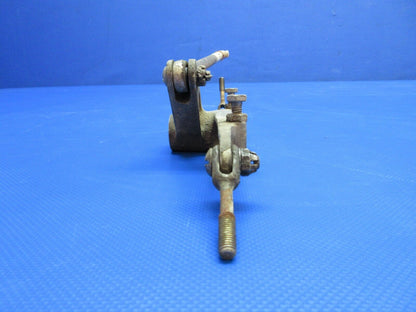 Piper PA-24-180 RH Aileron Bellcrank Assy w/ Rod P/N 20256-01 (1223-1436)