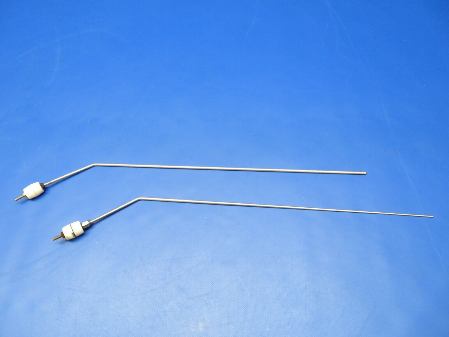 Cessna 150 / 150K Antenna Transmitting LOT OF 2 (0922-34)