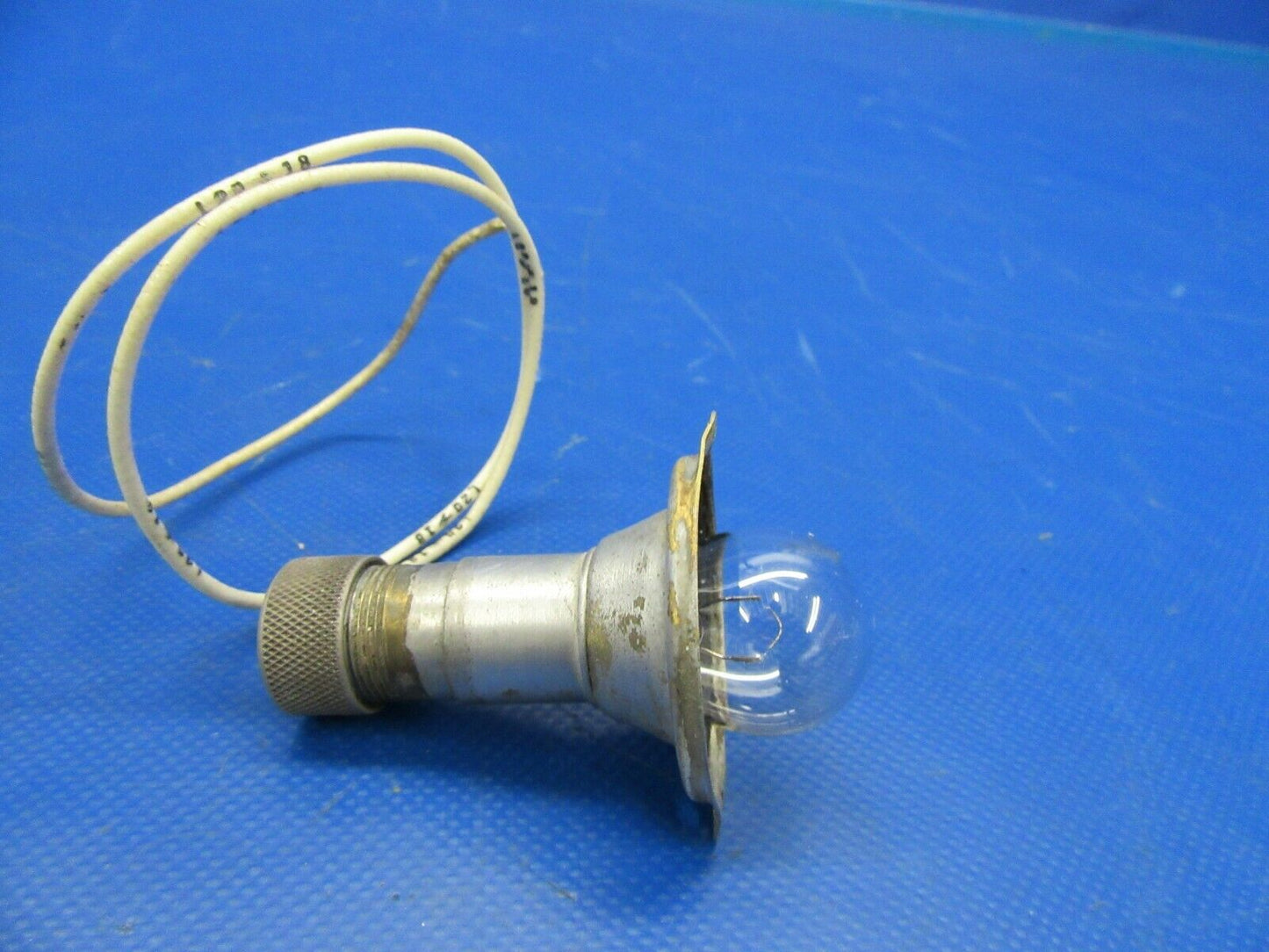 Grimes Model SATC 20 C.P. 15 12V Rear Position Light Clear (0519-383)